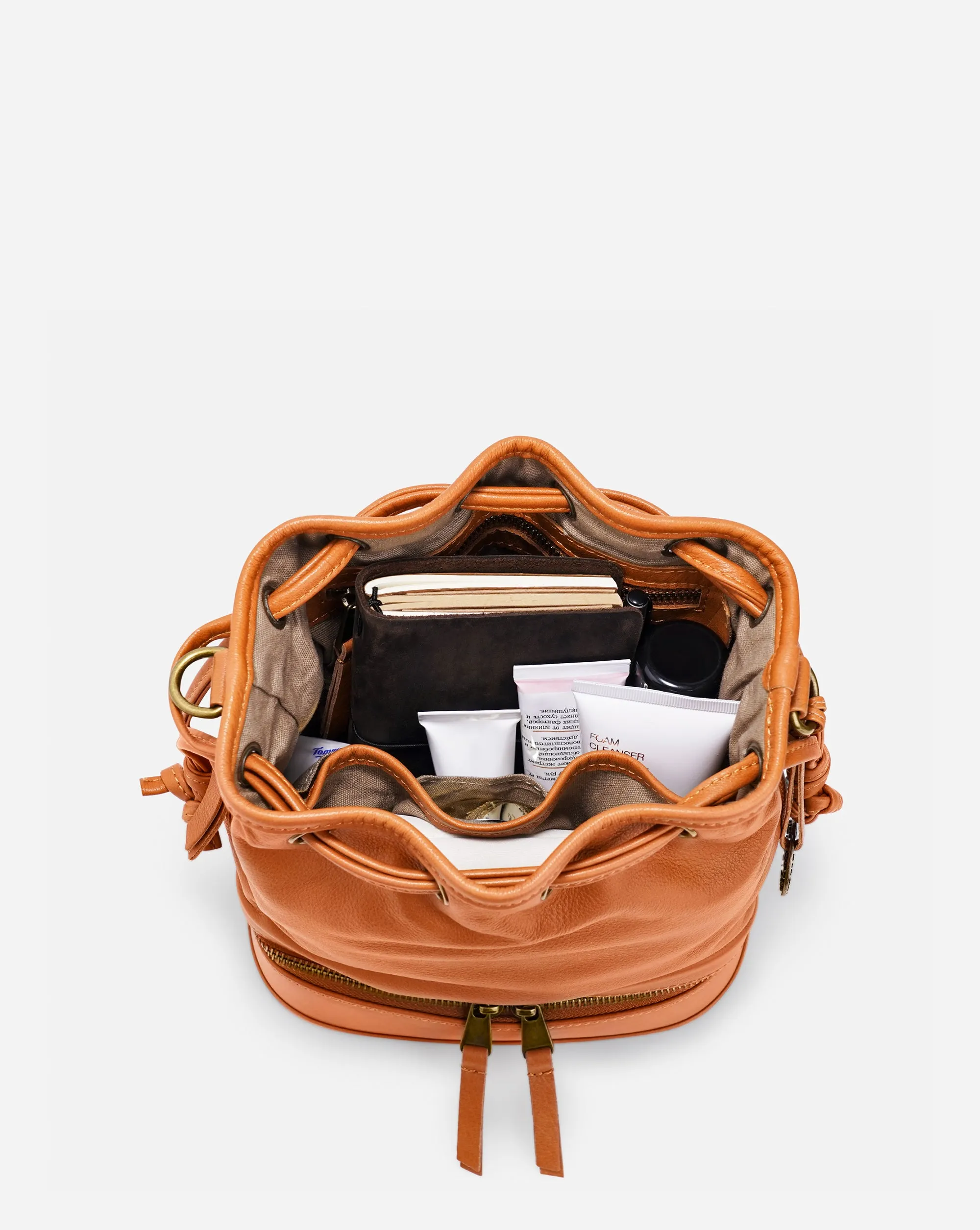 Ploto Bucket Handbag